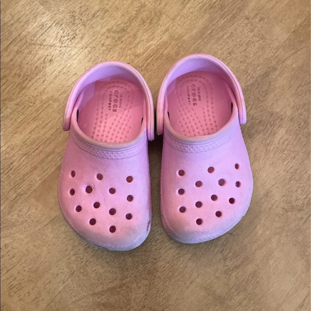 Crocs size 5 toddler